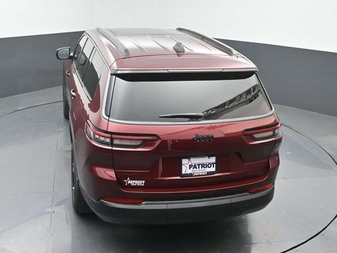 New 2026 Jeep Grand Cherokee L Limited w/ Limited Altitude Package AWD/4WD image 37