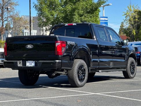 New 2026 Ford F150 XLT w/ Equipment Group 302A MID AWD/4WD image 12