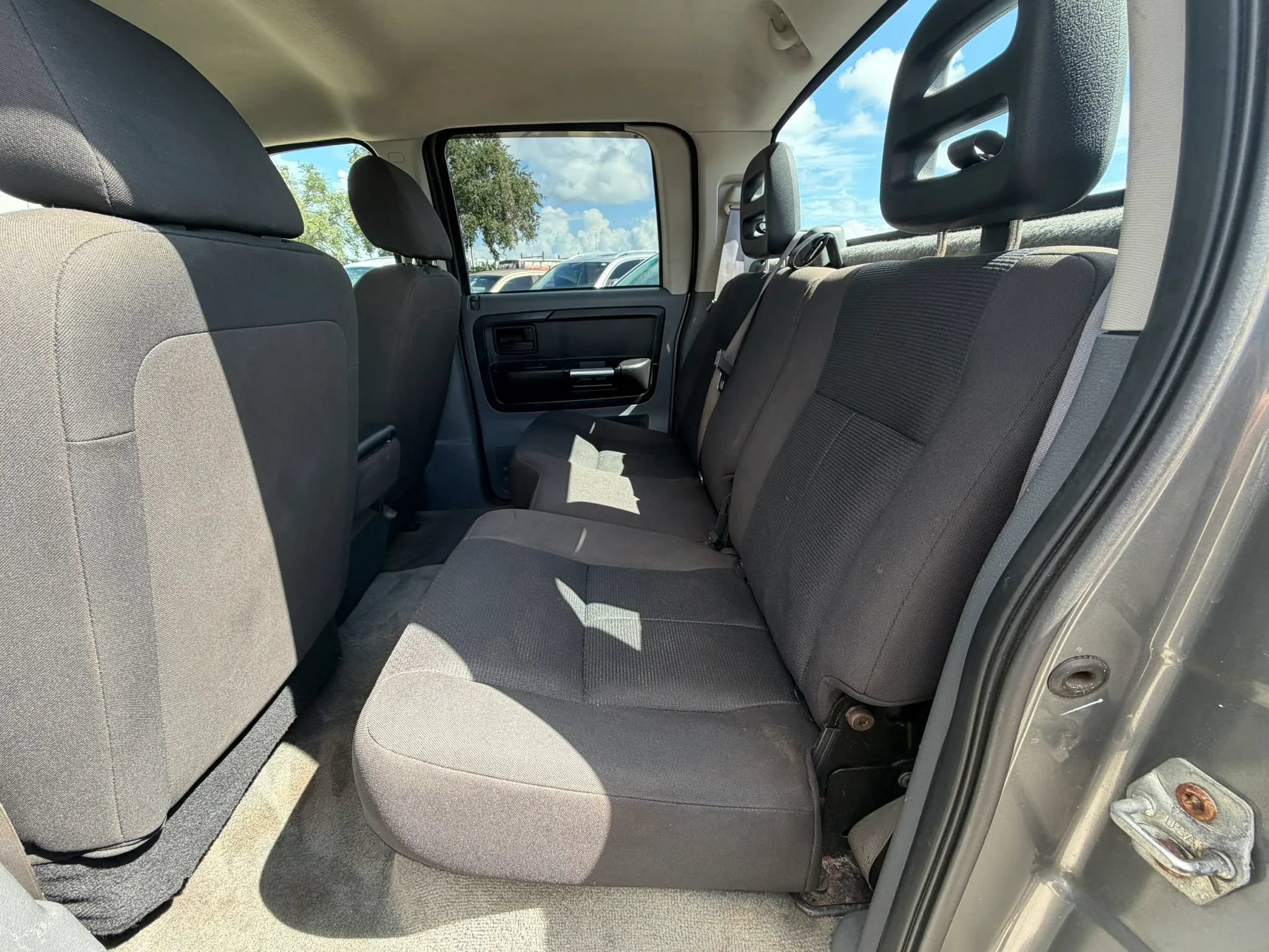 Used 2007 Mitsubishi Raider LS RWD image 5