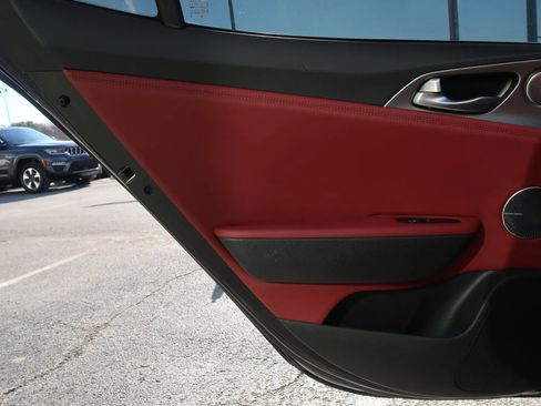 Used 2018 Kia Stinger GT2 image 48