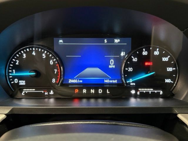 Used 2023 Ford Explorer XLT w/ Equipment Group 202A AWD/4WD image 18