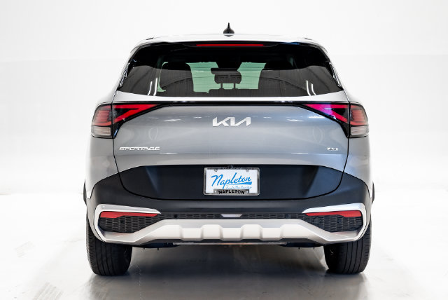 Used 2023 Kia Sportage LX AWD/4WD image 28