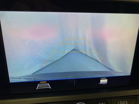 Used 2020 Chevrolet Blazer LT image 19