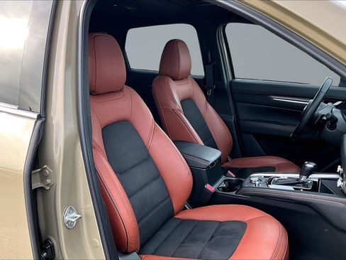 Used 2024 MAZDA CX-5 Carbon Edition image 19