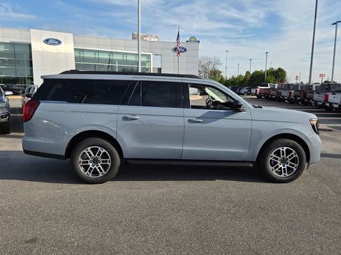 New 2026 Ford Expedition Max Active RWD image 43