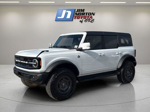 Used 2025 Ford Bronco Outer Banks w/ Sasquatch Package AWD/4WD image 1