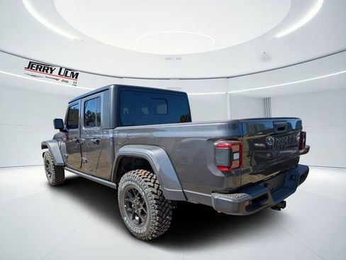 New 2026 Jeep Gladiator Sport AWD/4WD image 5