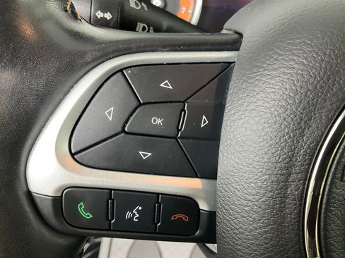 Used 2021 Jeep Compass Latitude w/ Convenience Group image 17