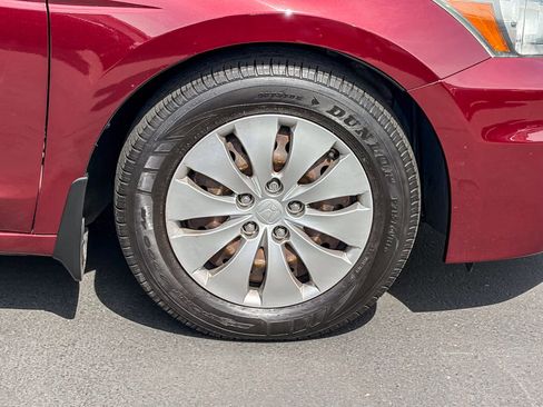 Used 2011 Honda Accord LX image 9