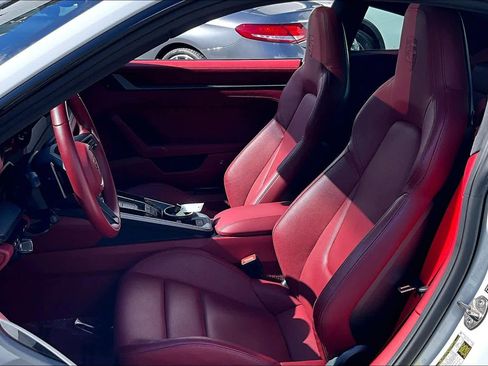 Used 2022 Porsche 911 Carrera S image 7