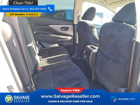 Used 2022 Nissan Murano S image 15