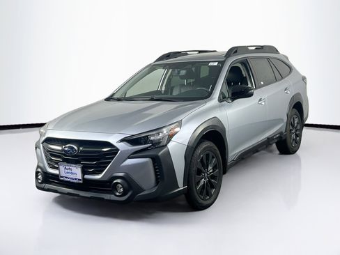 Used 2023 Subaru Outback Onyx Edition image 1