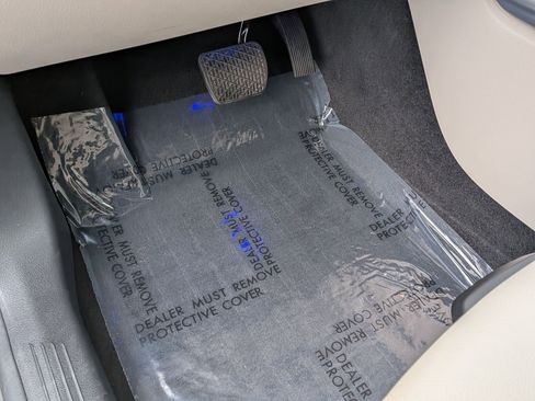 Certified 2025 Mercedes-Benz GLA 250 image 18