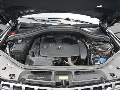 Used 2015 Mercedes-Benz ML 350 4MATIC image 19