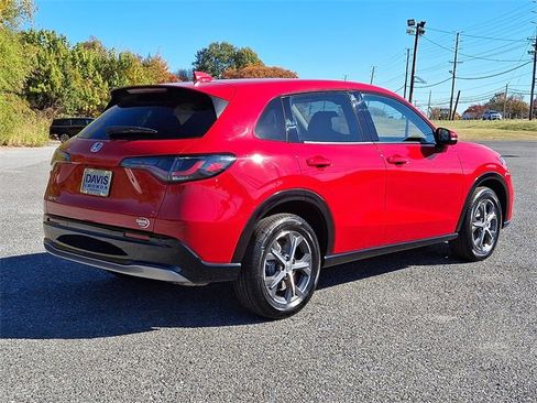 Certified 2025 Honda HR-V EX-L image 6