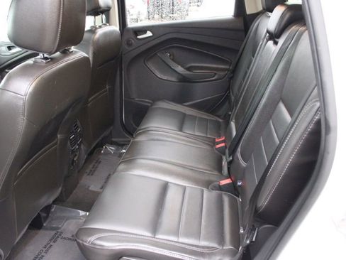 Used 2015 Ford Escape Titanium image 26