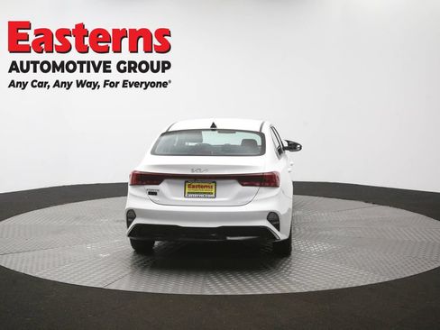 Used 2022 Kia Forte LXS FWD image 37