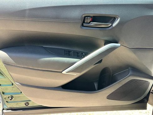 Certified 2023 Toyota Corolla Cross LE FWD image 13