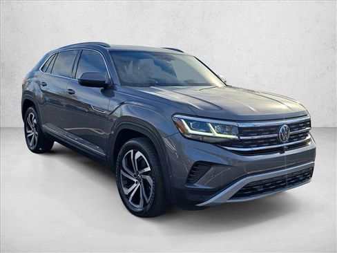 Used 2021 Volkswagen Atlas Cross Sport SEL Premium image 3