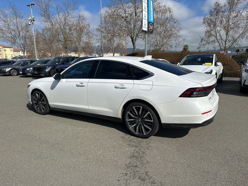 Certified 2025 Honda Accord Touring image 4