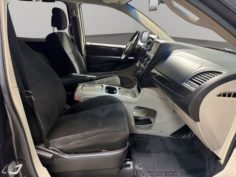 Used 2012 Dodge Grand Caravan Crew w/ Crew Value Pkg image 21