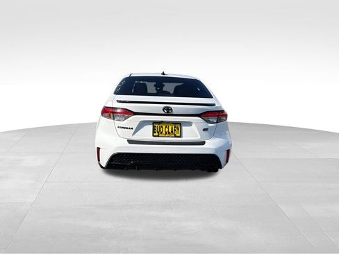 Used 2020 Toyota Corolla SE image 6