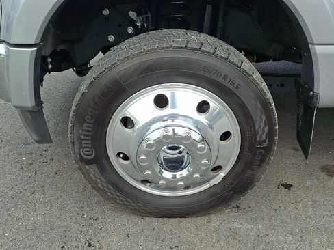 Certified 2024 Ford F450 XLT w/ FX4 Off-Road Package AWD/4WD image 9