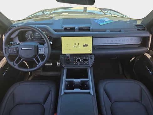 New 2026 Land Rover Defender 90 V8 AWD/4WD image 9
