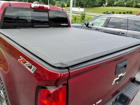 Used 2017 Chevrolet Colorado Z71 AWD/4WD image 20
