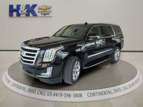 Used 2019 Cadillac Escalade Premium Luxury AWD/4WD image 3