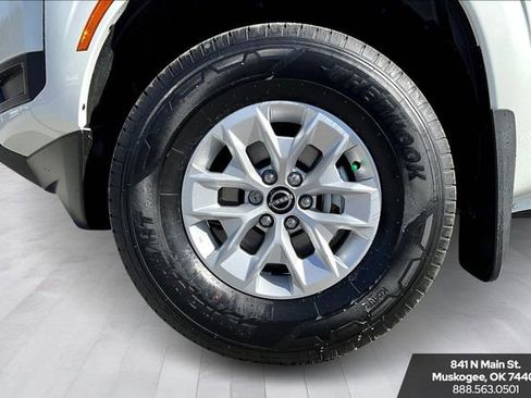 New 2026 Nissan Frontier S RWD image 12