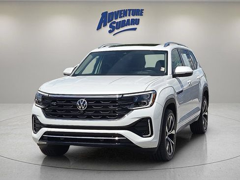 Used 2025 Volkswagen Atlas SEL Premium R-Line AWD/4WD image 2