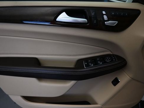 Used 2016 Mercedes-Benz GLE 350 4MATIC image 10