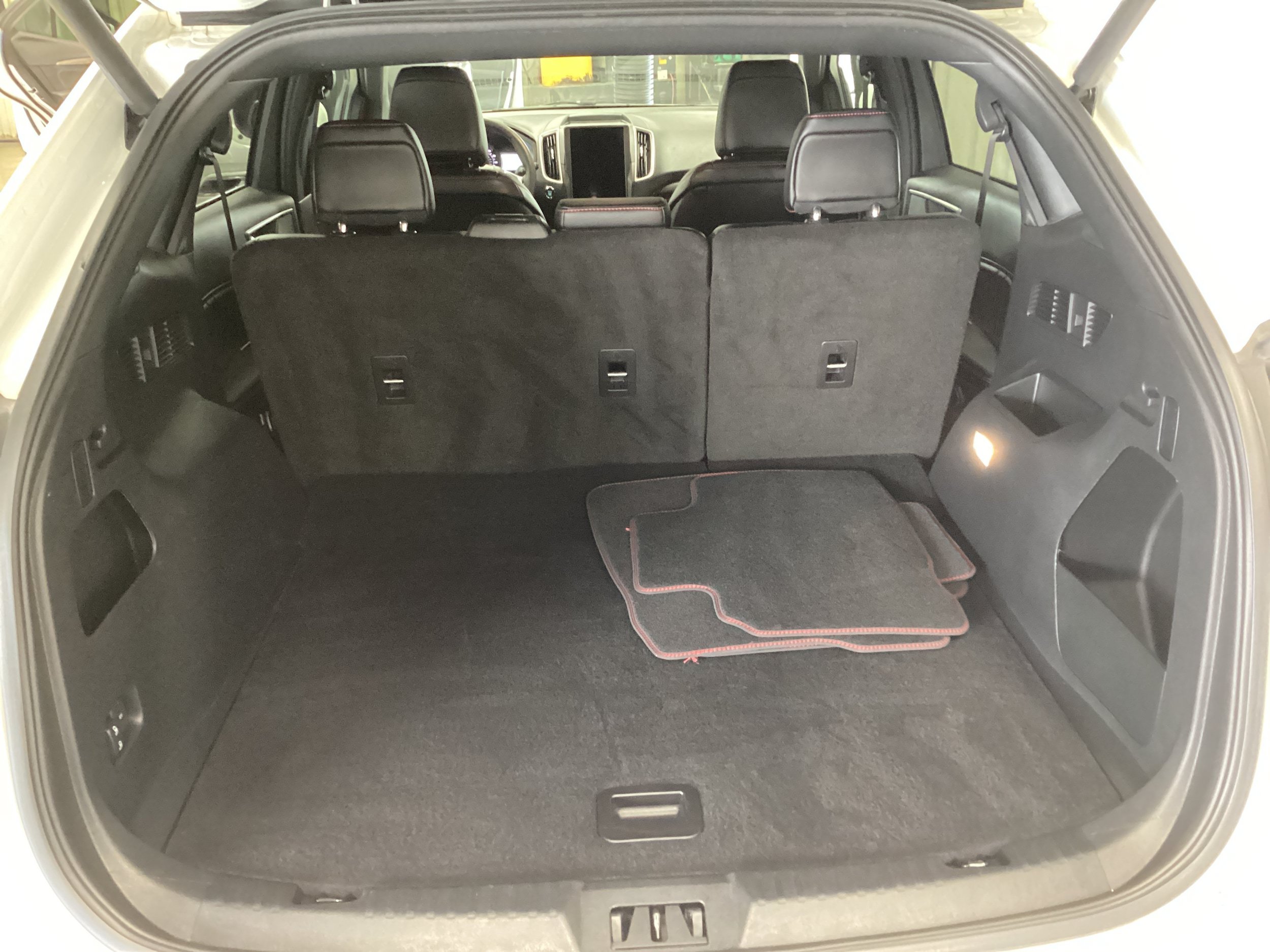 Used 2024 Ford Edge ST-Line AWD/4WD image 5
