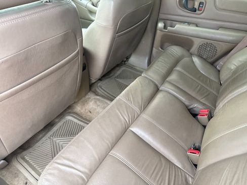 Used 2002 Chevrolet Blazer LS w/ Preferred Equipment Group AWD/4WD image 4
