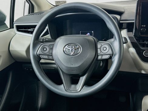Used 2026 Toyota Corolla LE image 18