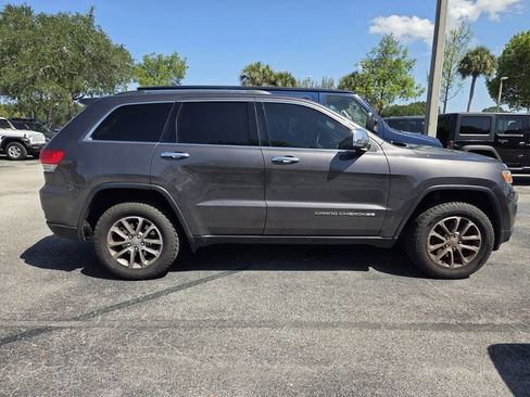 Used 2016 Jeep Grand Cherokee Limited RWD image 3