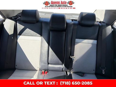 Used 2013 Toyota Camry SE image 16