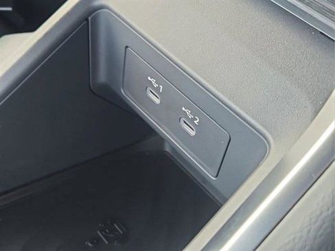 New 2025 Nissan Armada SL w/ Captain's Chari Seat Package image 41