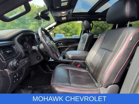 Used 2021 Nissan Titan PRO-4X w/ Pro-4x Convenience Package AWD/4WD image 20