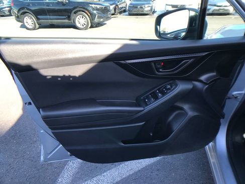 Used 2018 Subaru Impreza 2.0i Premium w/ Eyesight & BSD & Rcta image 17