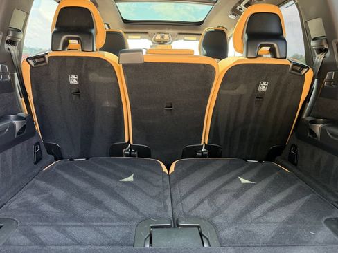 Certified 2024 Volvo XC90 T8 Ultimate w/ Protection Package Premier AWD/4WD image 27