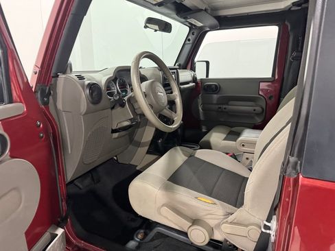 Used 2010 Jeep Wrangler Sport AWD/4WD image 9