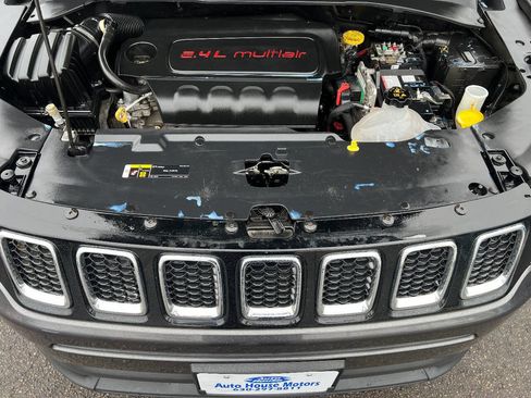 Used 2019 Jeep Compass Latitude w/ Popular Equipment Group image 39