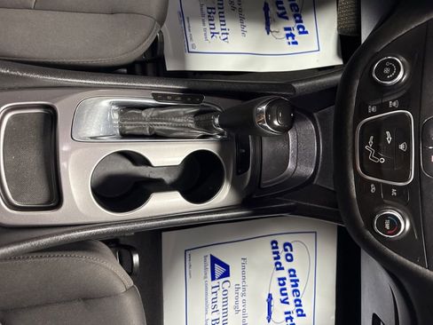 Used 2020 Chevrolet Malibu LS image 17