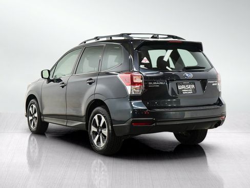 Used 2017 Subaru Forester 2.5i Limited w/ Popular Package #2 AWD/4WD image 3