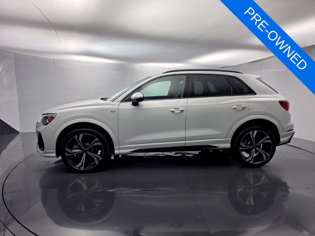 Used 2024 Audi Q3 2.0T Premium Plus AWD/4WD image 7