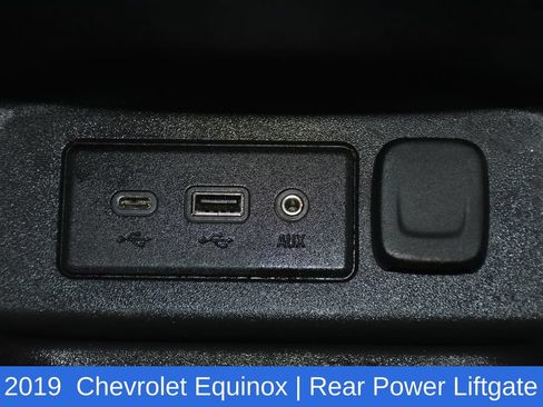 Used 2019 Chevrolet Equinox LT w/ Driver Convenience Package FWD image 21