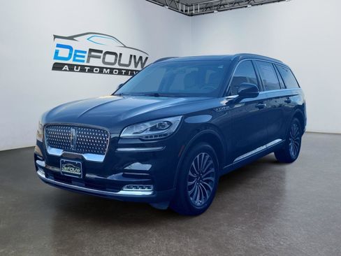 Used 2023 Lincoln Aviator Reserve w/ Equipment Group 201A image 7