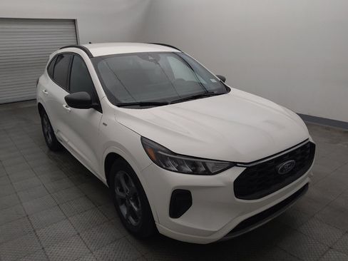 Used 2023 Ford Escape ST-Line w/ Tech Pack #1 FWD image 13